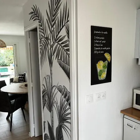 La Bergerie 펜션 아그